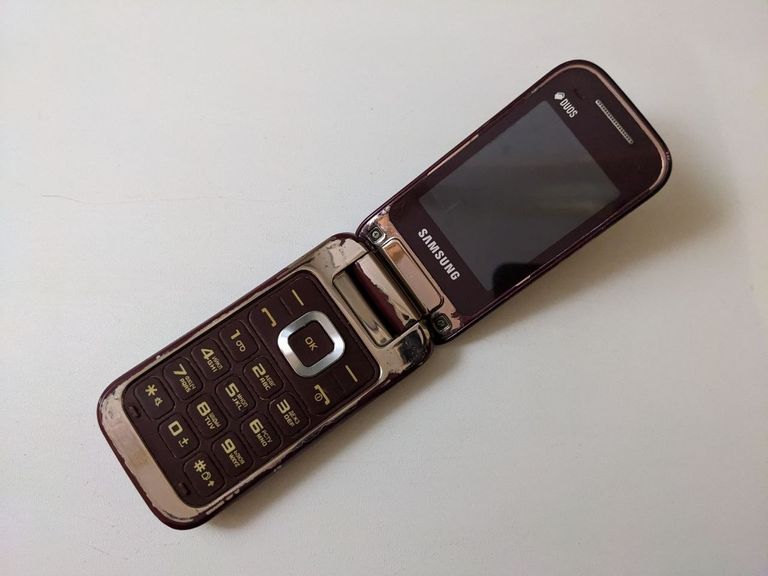 Дешево Samsung gt-c3592 з ломбарду