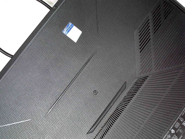 Дешиво Asus 15/ryzen 5 3550h ddr4/8gb ddr4/ssd 512 gb/geforce gtx1650 4gb с ломбарда