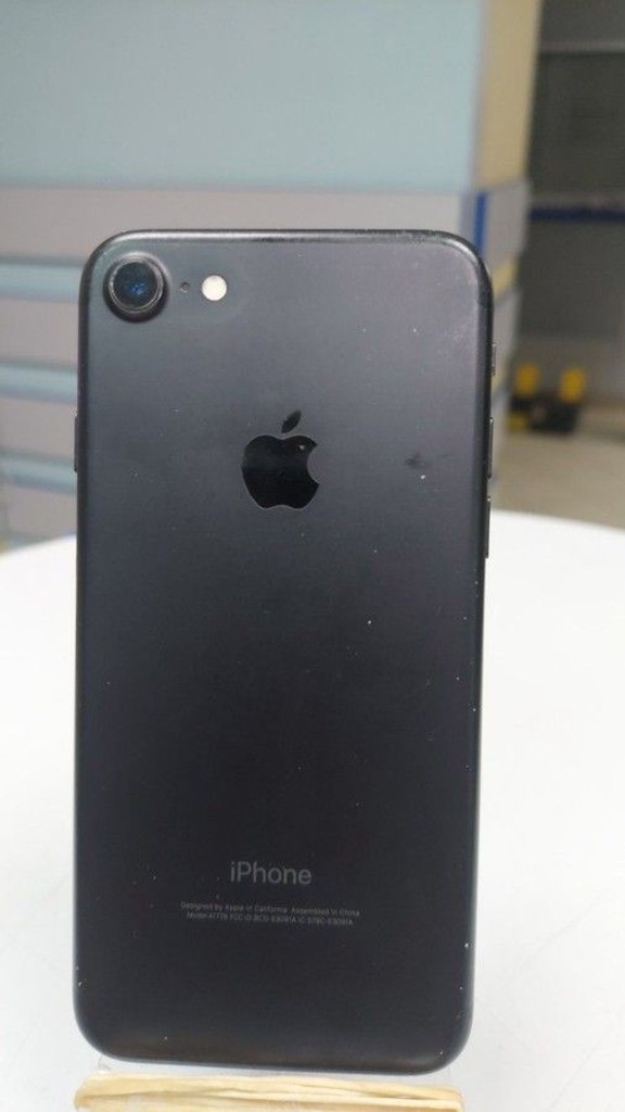 Распродажа Apple iphone 7 32gb, продавец Техноскарб