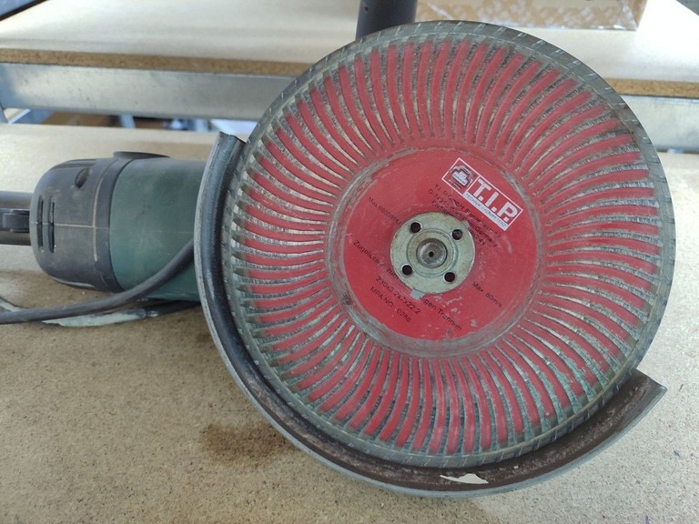 Дешиво Зенит ЗУШ-230/2450 с ломбарда