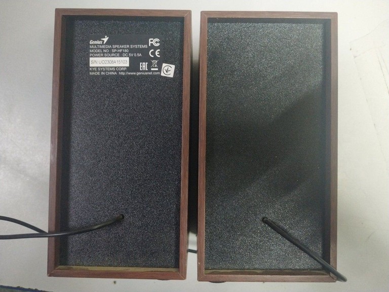 Дешиво Genius SP-HF 1800A с ломбарда