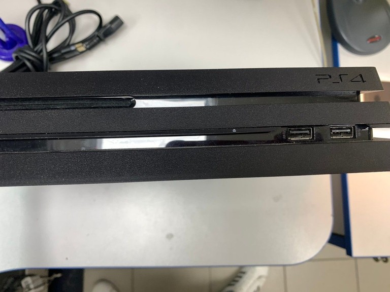 Распродажа Sony playstation 4 pro 1tb, продавец Техноскарб
