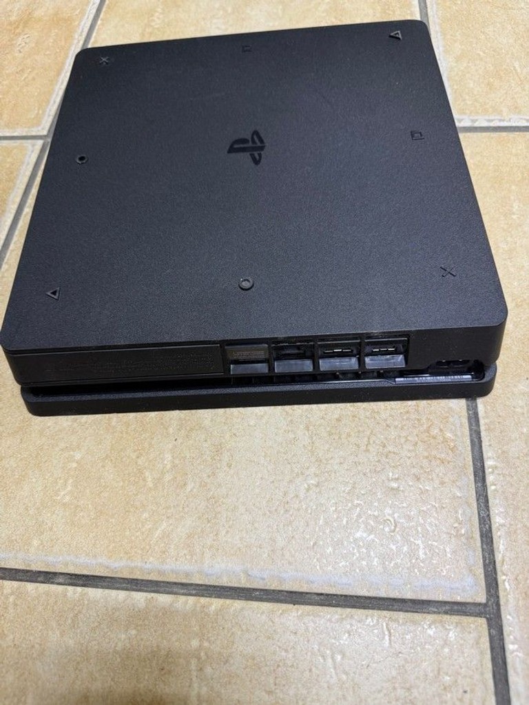 Оголошення  Sony PlayStation 4 Slim 1TB Black Б/У