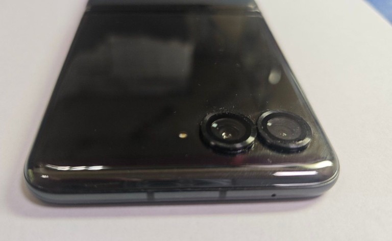 Motorola razr plus 2023 8/256gb Код:01-200968091. Изображение 10