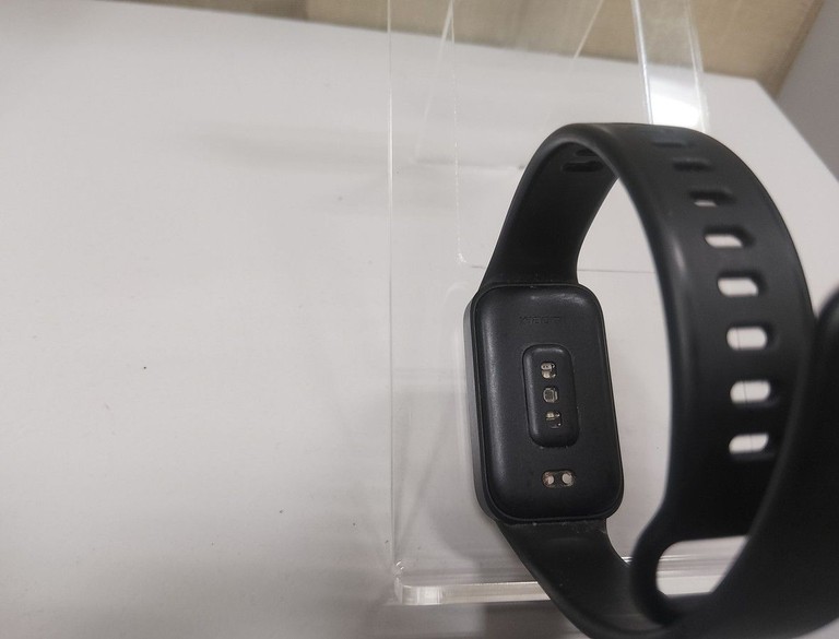 Дешево Xiaomi smart band 9 active з ломбарду