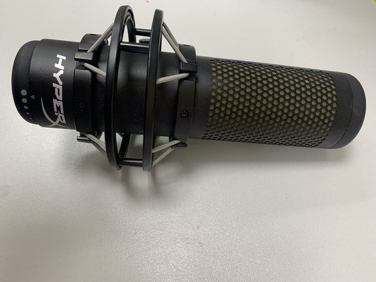 Дешиво Hyperx quadcast s с ломбарда