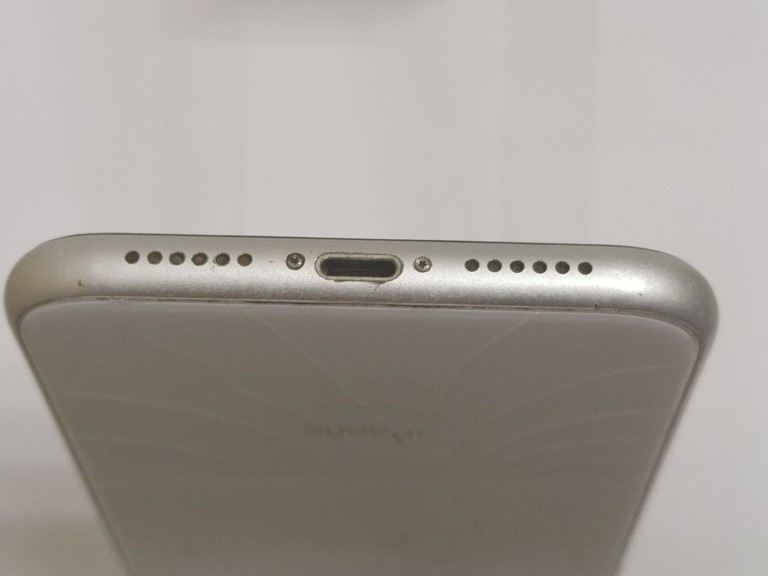 Apple iphone xr 64gb Код:01-200981696. Зображення 8