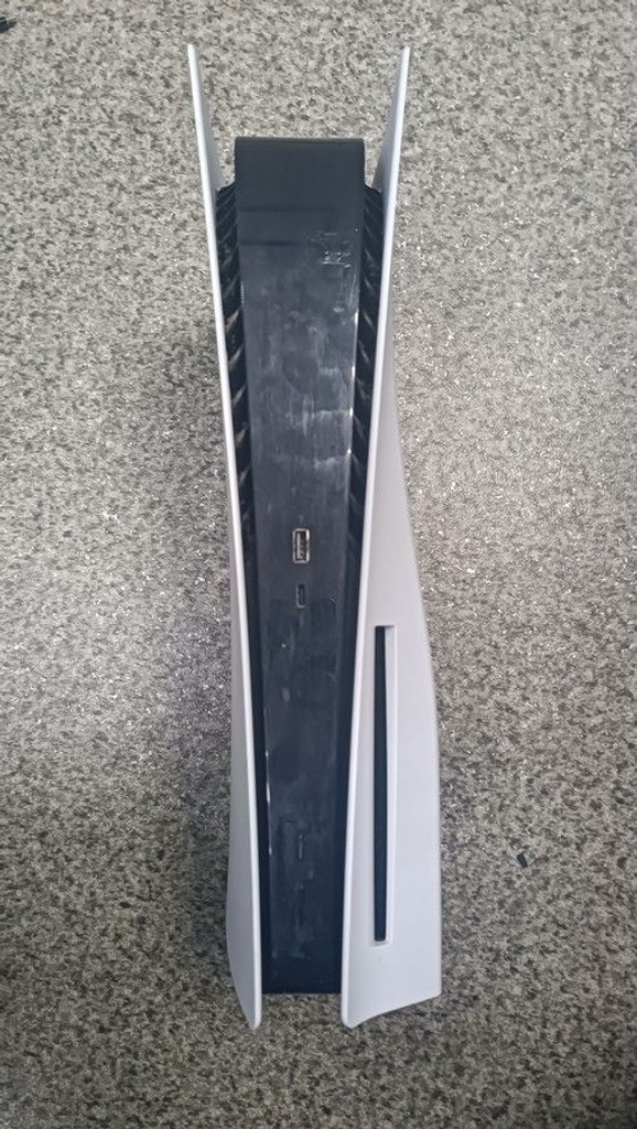 Купить Sony PlayStation 5 825GB Б/У