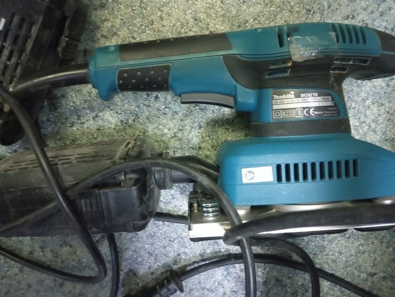 Купити Makita BO3710 Б/У