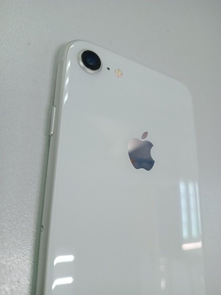 Apple iphone 8 64gb Код:01-200991569. Зображення 6
