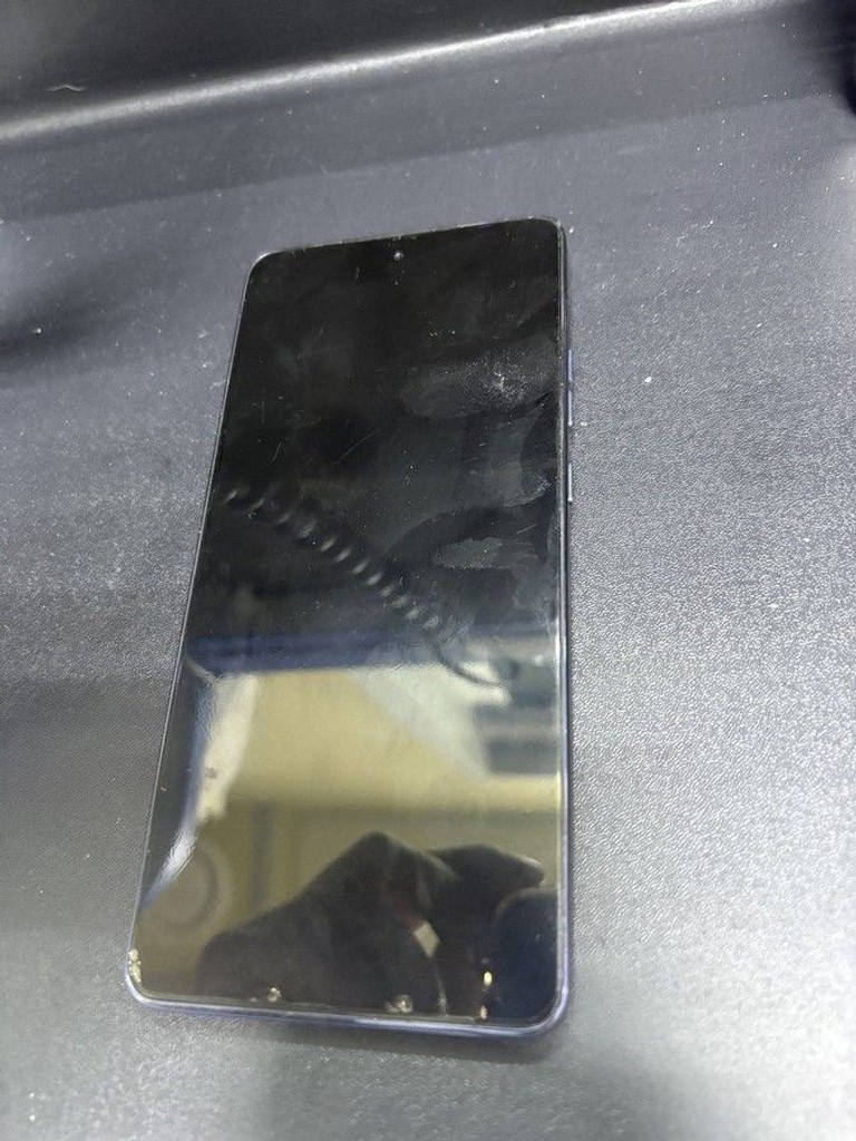 Оголошення Motorola moto g86 5g 8/256gb Б/У
