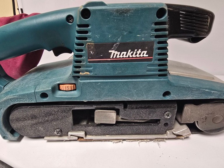 Makita 9404 Код:01-200996701. Зображення 7