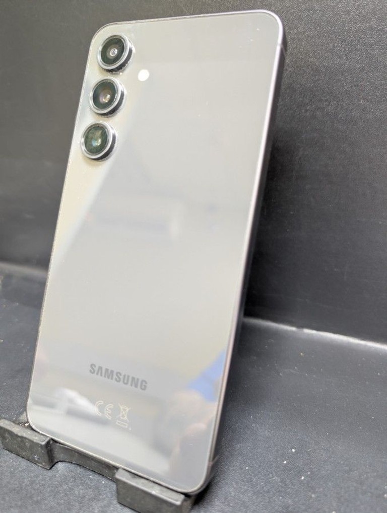 Купити Samsung galaxy s24 fe 8/256gb Б/У