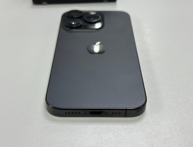 Apple iphone 15 pro 256gb Код:01-201003820. Зображення 9