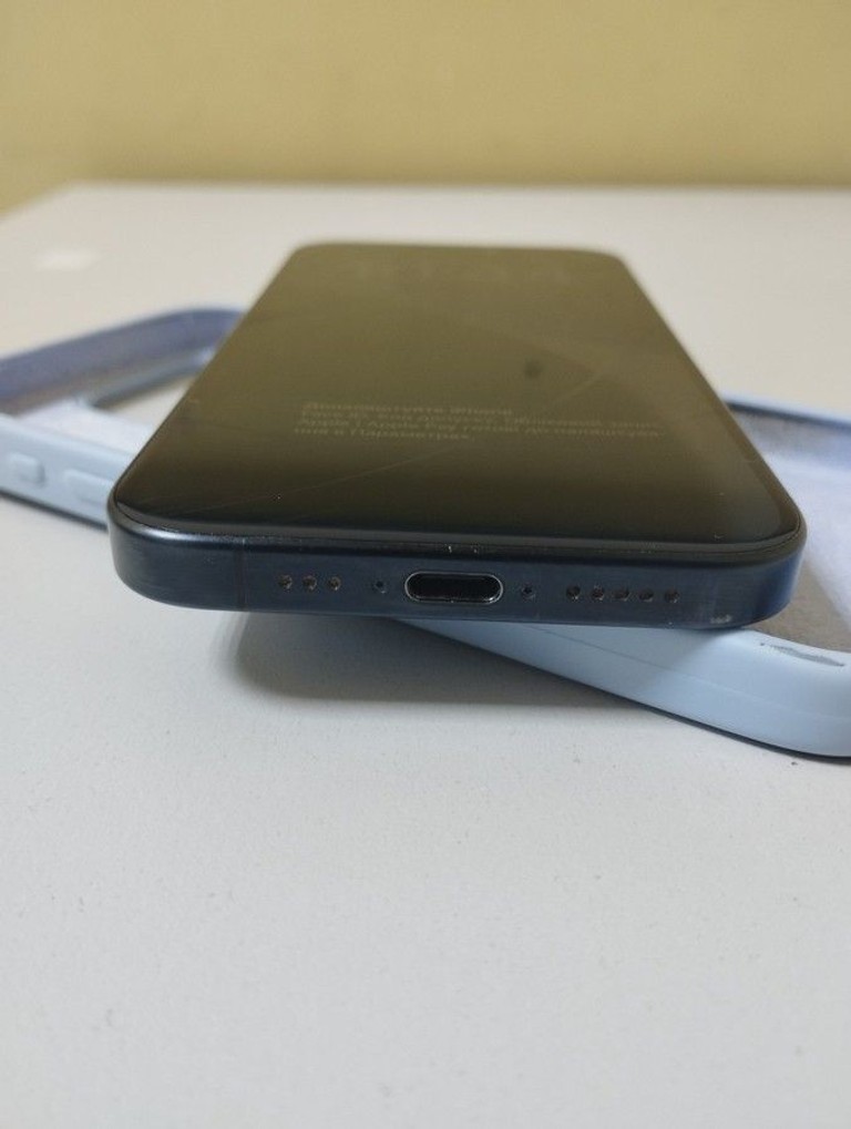 Розпродаж Apple iphone 15 pro 128gb, продавець Техноскарб