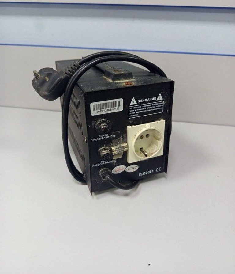 Объявление Luxeon avr - 500va Б/У