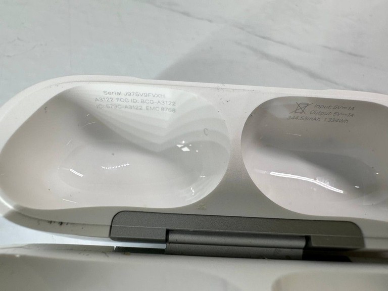 Распродажа AirPods Pro 3, продавец Техноскарб