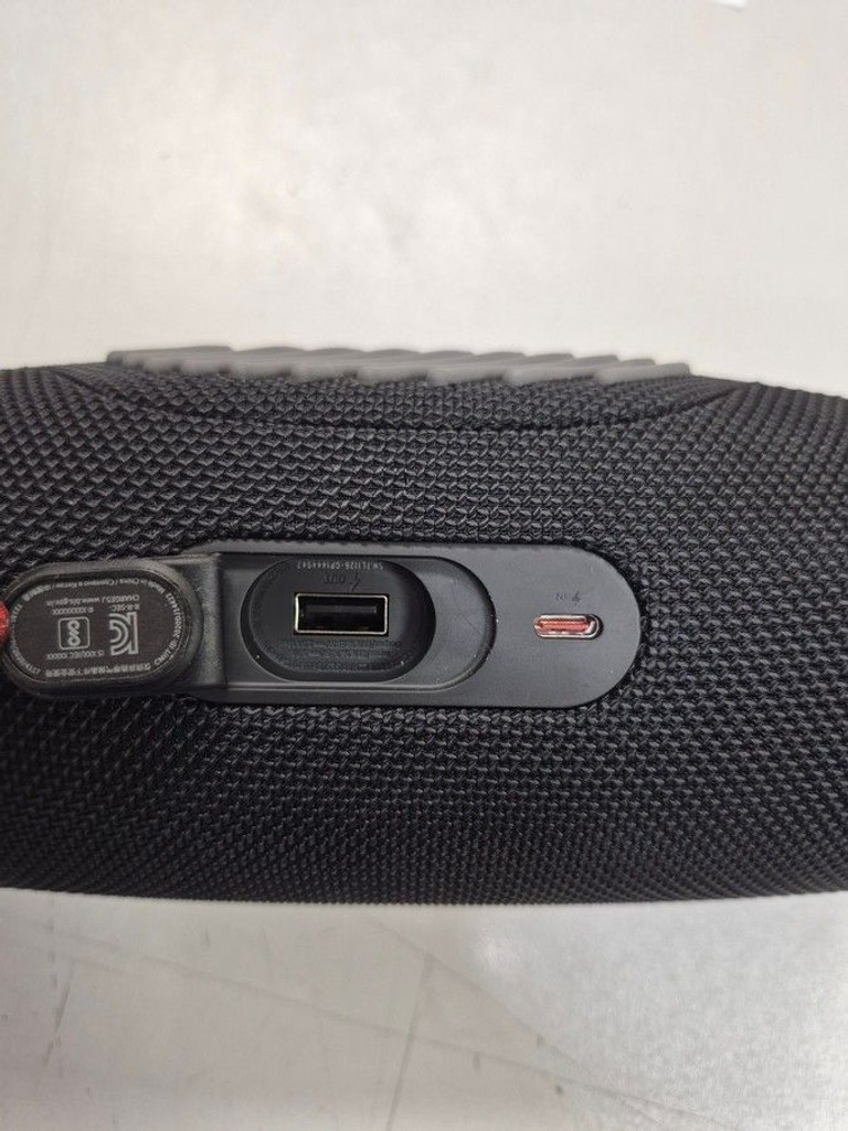 Розпродаж Jbl charge 5, продавець Техноскарб