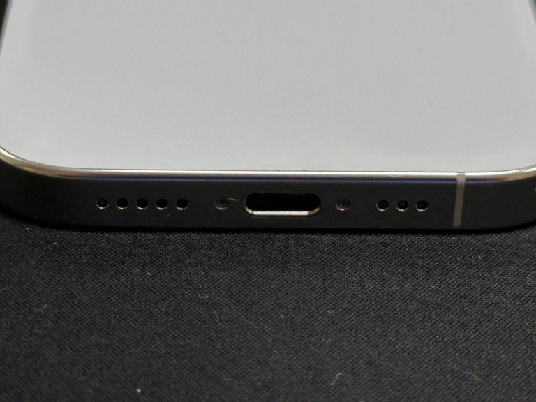 Оголошення Apple iphone 16 pro 256gb Б/У