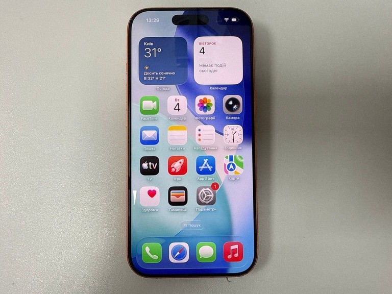 Оголошення Apple iPhone 17 Pro 256GB Deep Blue (MG8J4) Б/У