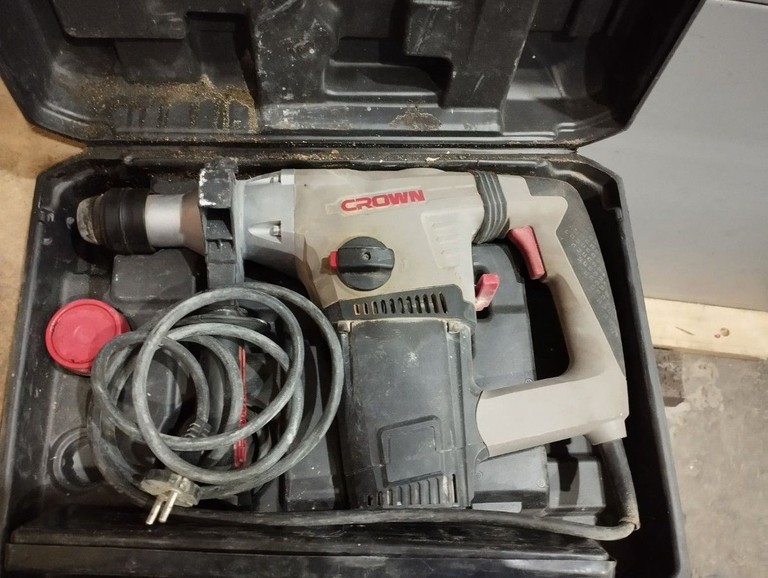 Купити Crown CT18116 BMC Б/У