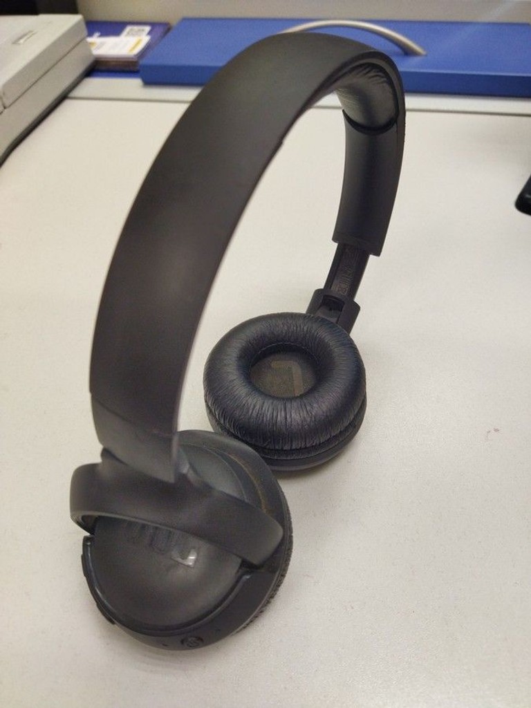 Дешево Jbl tune 500bt з ломбарду
