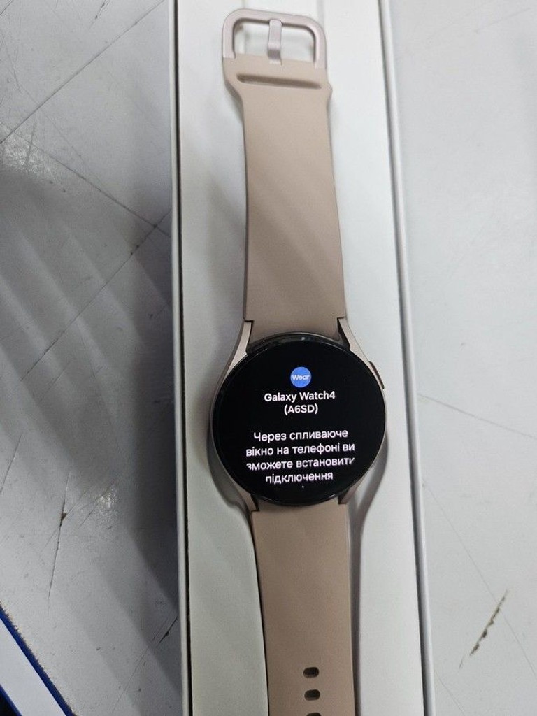Оголошення Samsung galaxy watch4 40mm lte Б/У