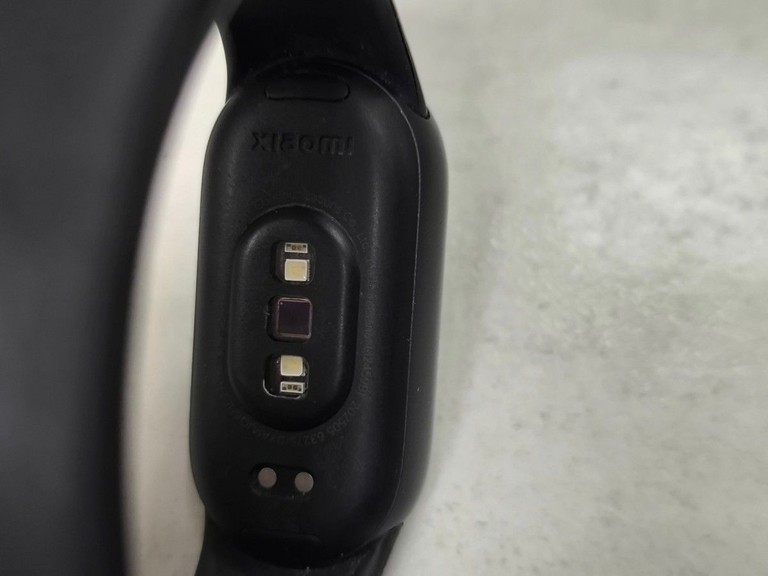 Дешиво Xiaomi smart band 10 с ломбарда