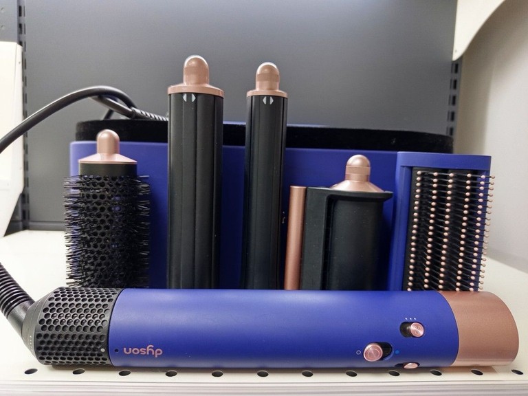 Оголошення Dyson airwrap complete hs05 prussian/rich copper Б/У