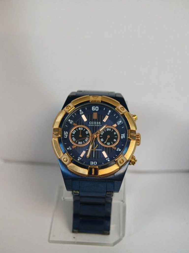 Купить Guess u0377g4 Б/У
