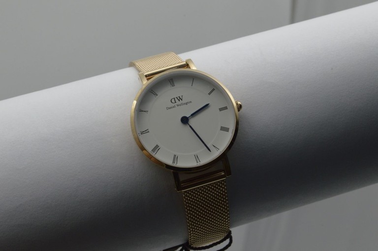 Дешиво Daniel Wellington k28rw76 с ломбарда
