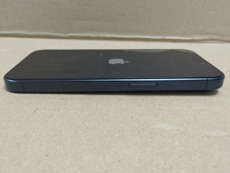 Apple iphone 15 pro 256gb Код:01-201135813. Зображення 7