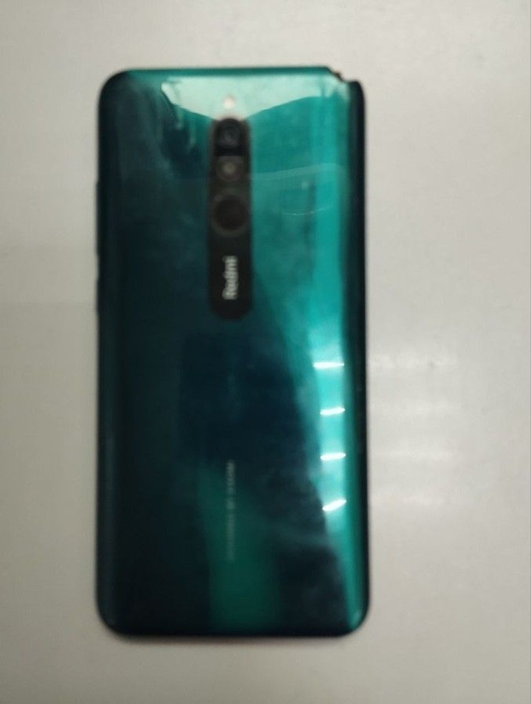 Дешево Xiaomi Redmi 8 3/32GB Blue з ломбарду