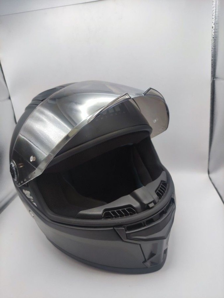 Дешиво Mt helmets Stinger 2 с ломбарда