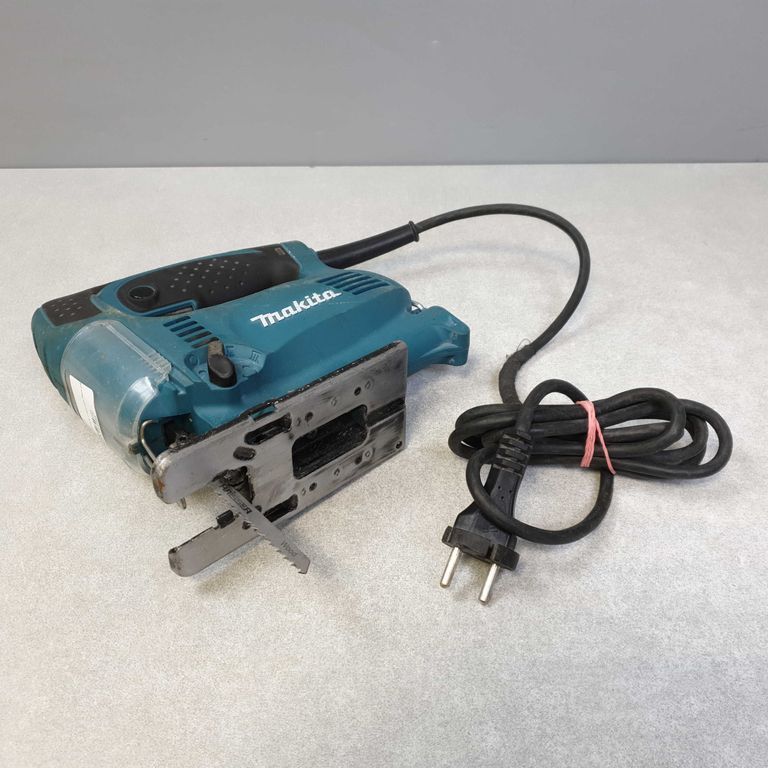 Оголошення Makita 4328 Б/У