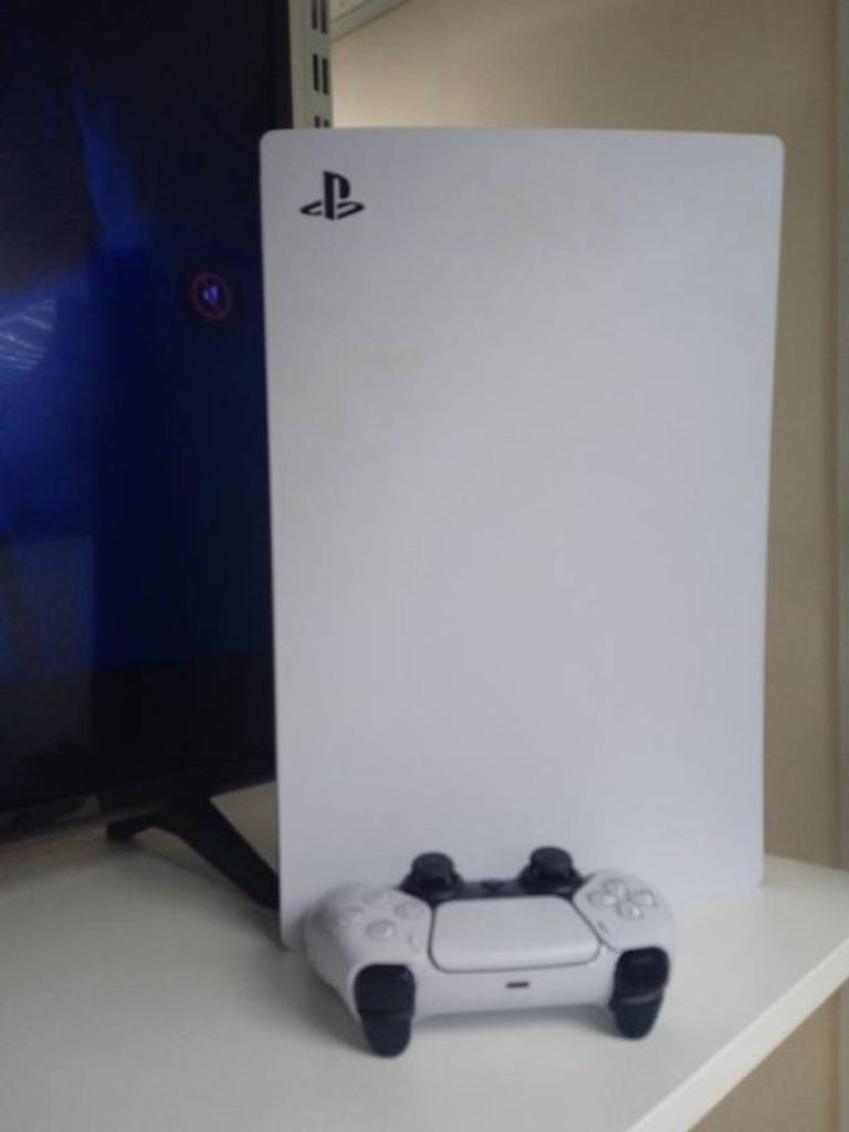 Sony PlayStation 5 825GB