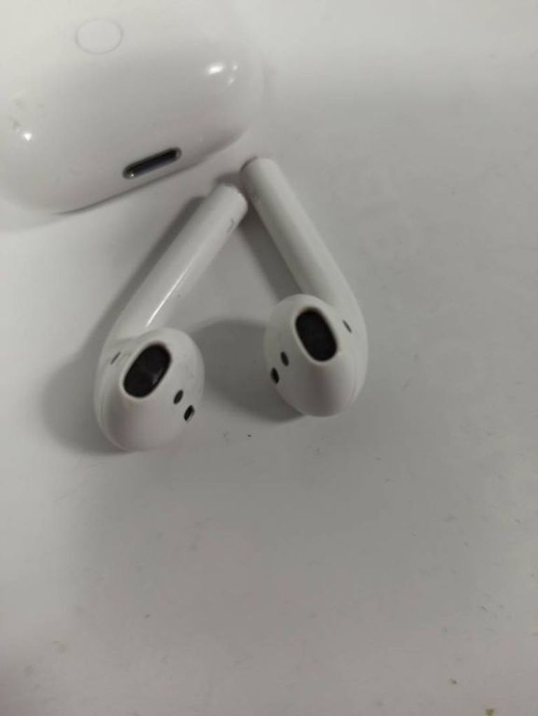 Дешево Apple airpods 2 gen a1602.a2032+a2031 2019г. з ломбарду