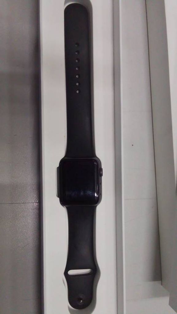 Apple watch series 3 42mm aluminum case