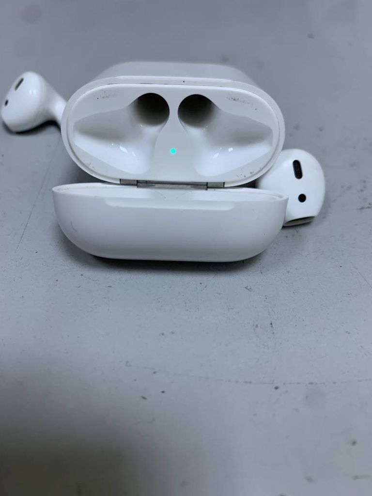 Apple airpods 2 gen a1602.a2032+a2031 2019г.