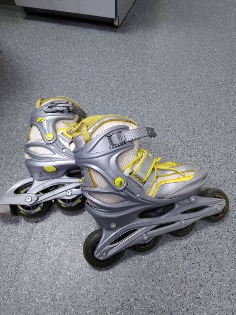 Оголошення Reaction 34-37 розмір Б/У