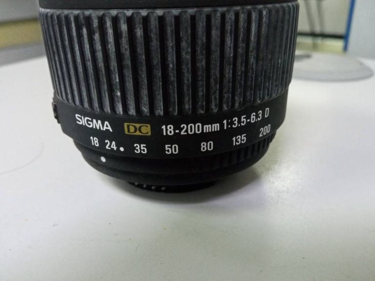 Розпродаж Sigma 18-200 mm f/3.5-6.3 dc, продавець Техноскарб