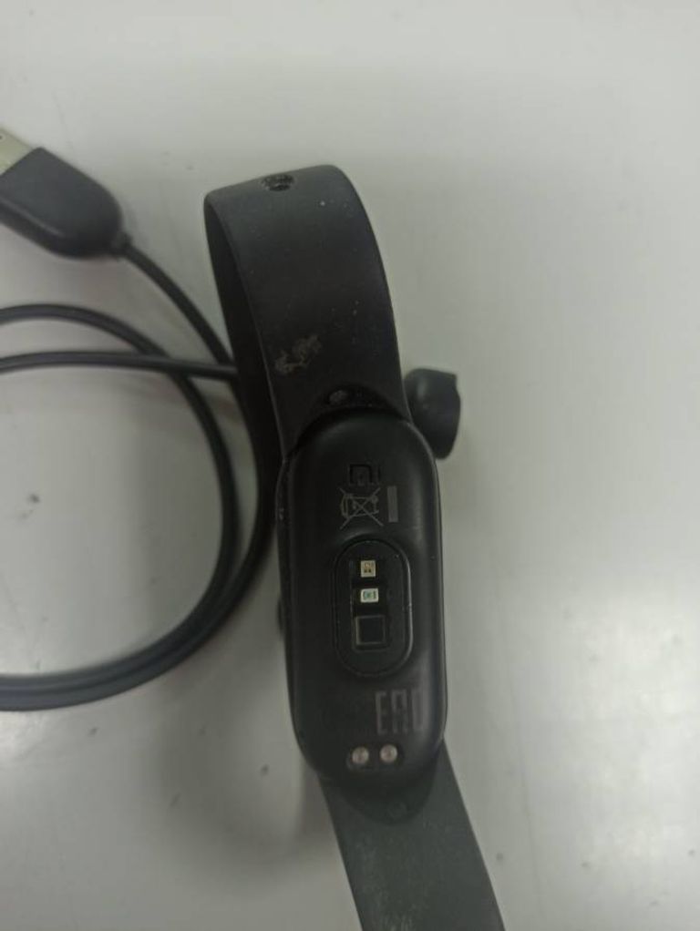 Дешиво Xiaomi mi smart band 6 black с ломбарда