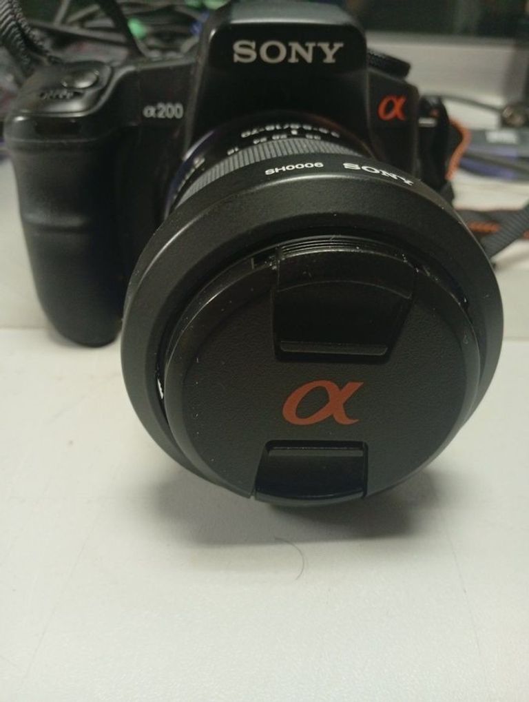 Sony alpha dslr-a200 kit 18-70mm