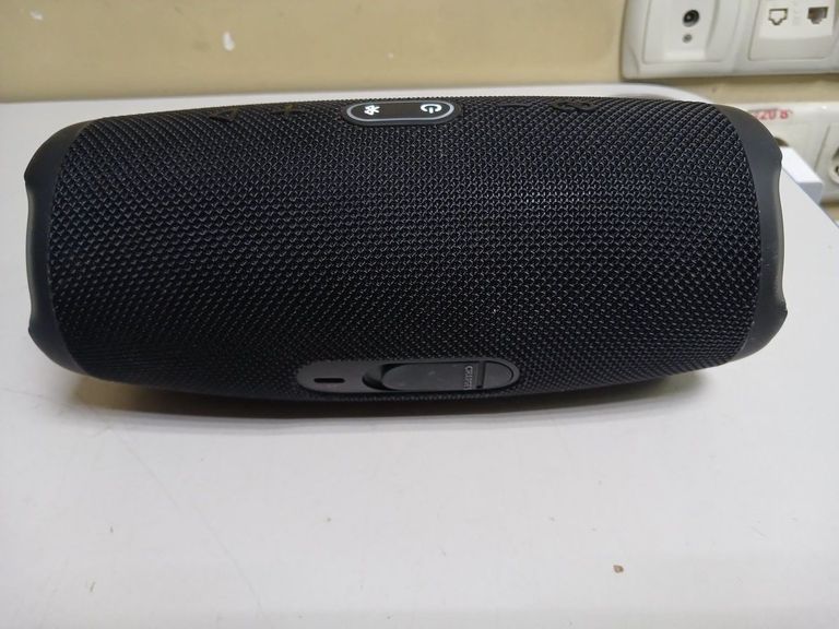 Объявление Jbl charge 5 Б/У