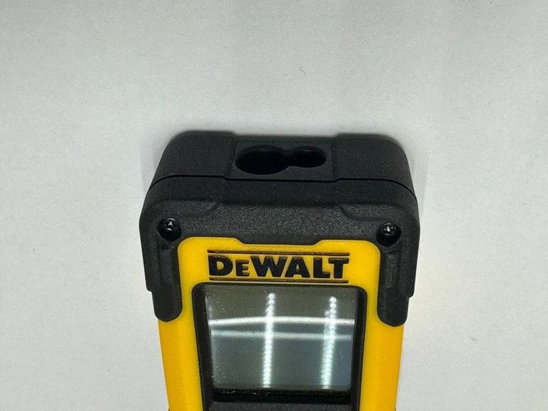 Дешево Dewalt dwht77100 з ломбарду