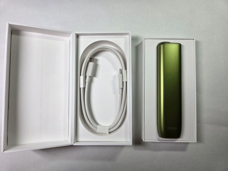 Оголошення Новий iqos iluma i one 2005 .Салатовий. Запакованний.Гарантія. Б/У