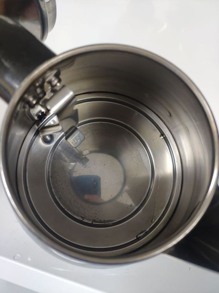 Розпродаж Delonghi kb-02001bk, продавець Техноскарб