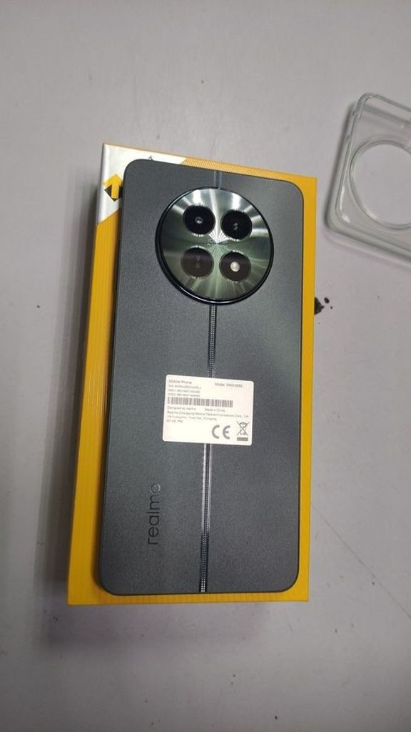 Купити Realme 12 5G 8/256GB Woodland Green Б/У