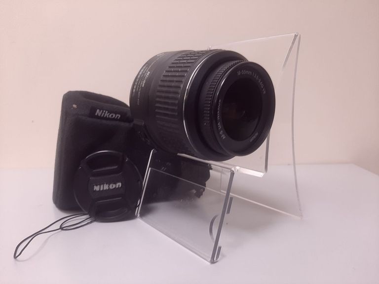 Купить Nikon AF-S DX Zoom-Nikkor 18-55mm f/3,5-5,6G VR Б/У