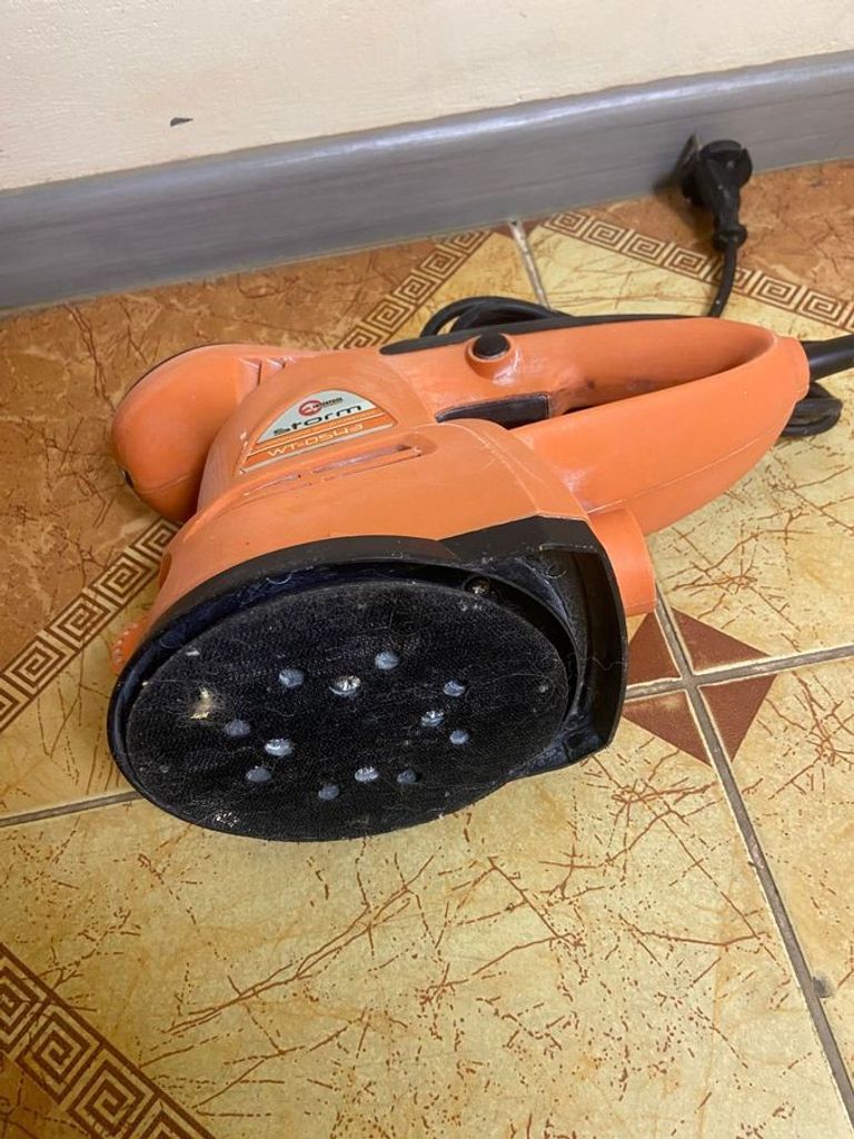 Дешево Intertool Storm WT-0543 з ломбарду